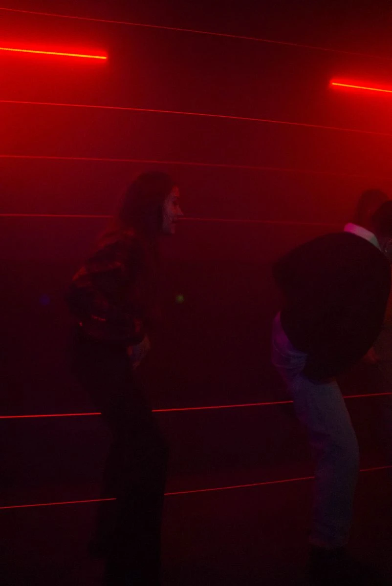SALA LASEROWA — 5