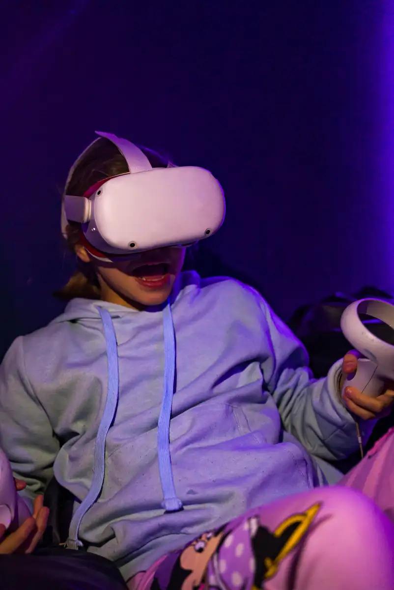 VR VISUAL — 1